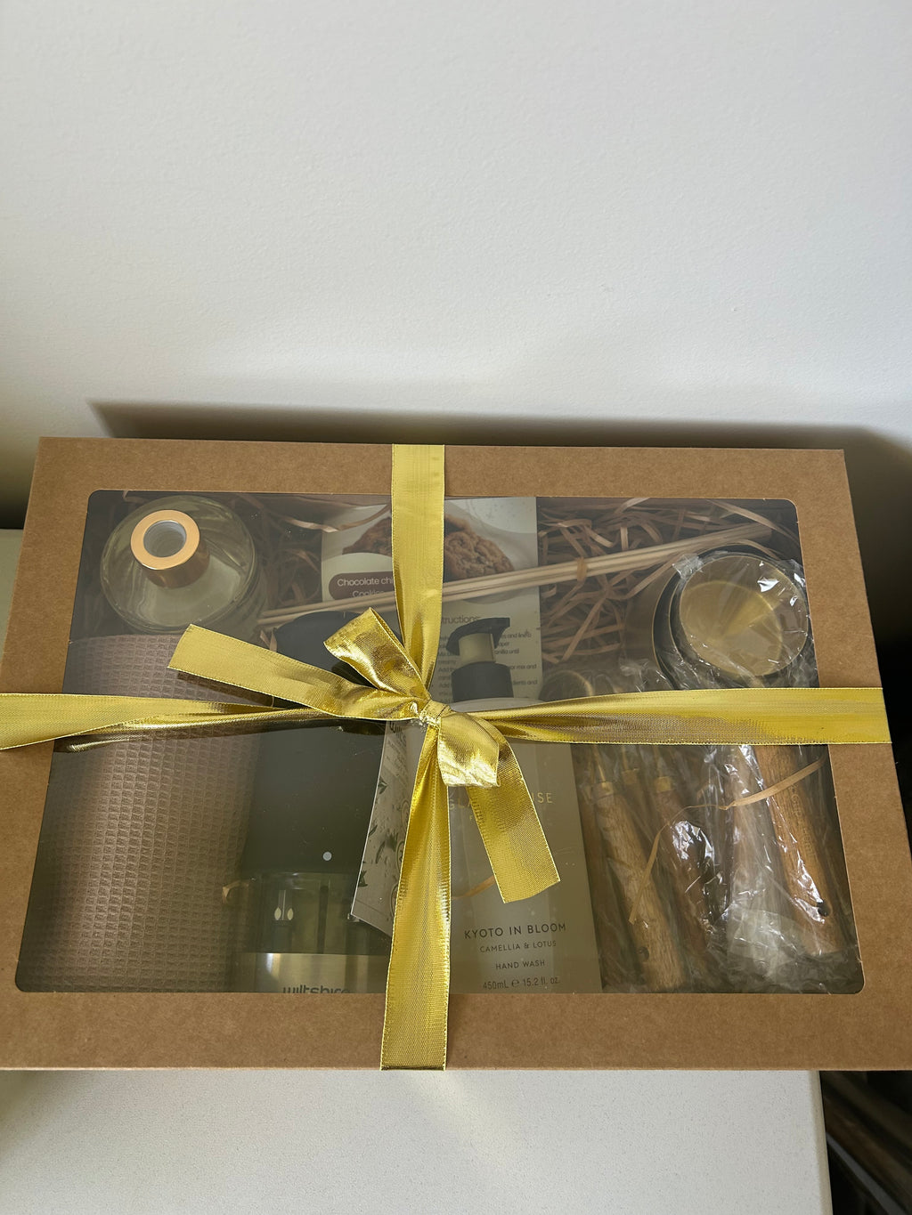 Deluxe Gift Box